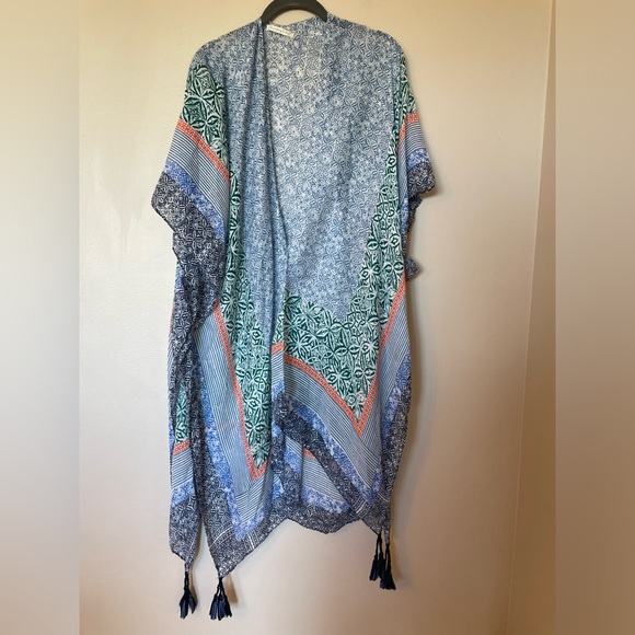 Do everything in love Anthropologie Multi Colored Kimono with Tassels - Picture 3 of 7